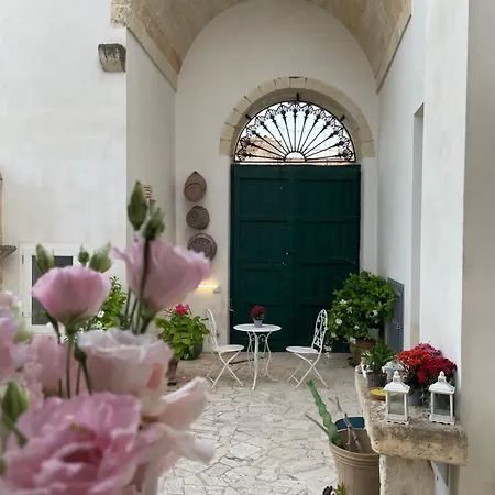 Affittacamere Dimora Margherita In Salento Struda